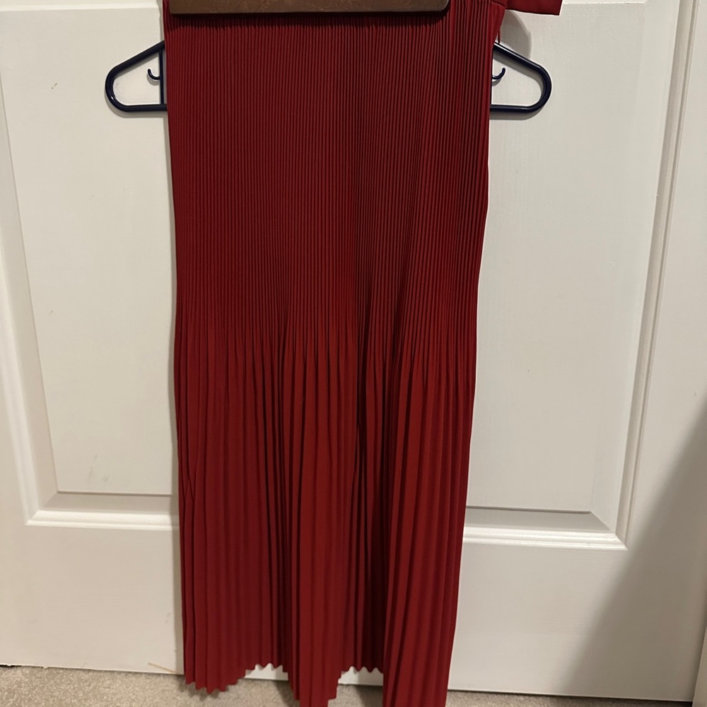 Elegant Red Pleated Skirt
